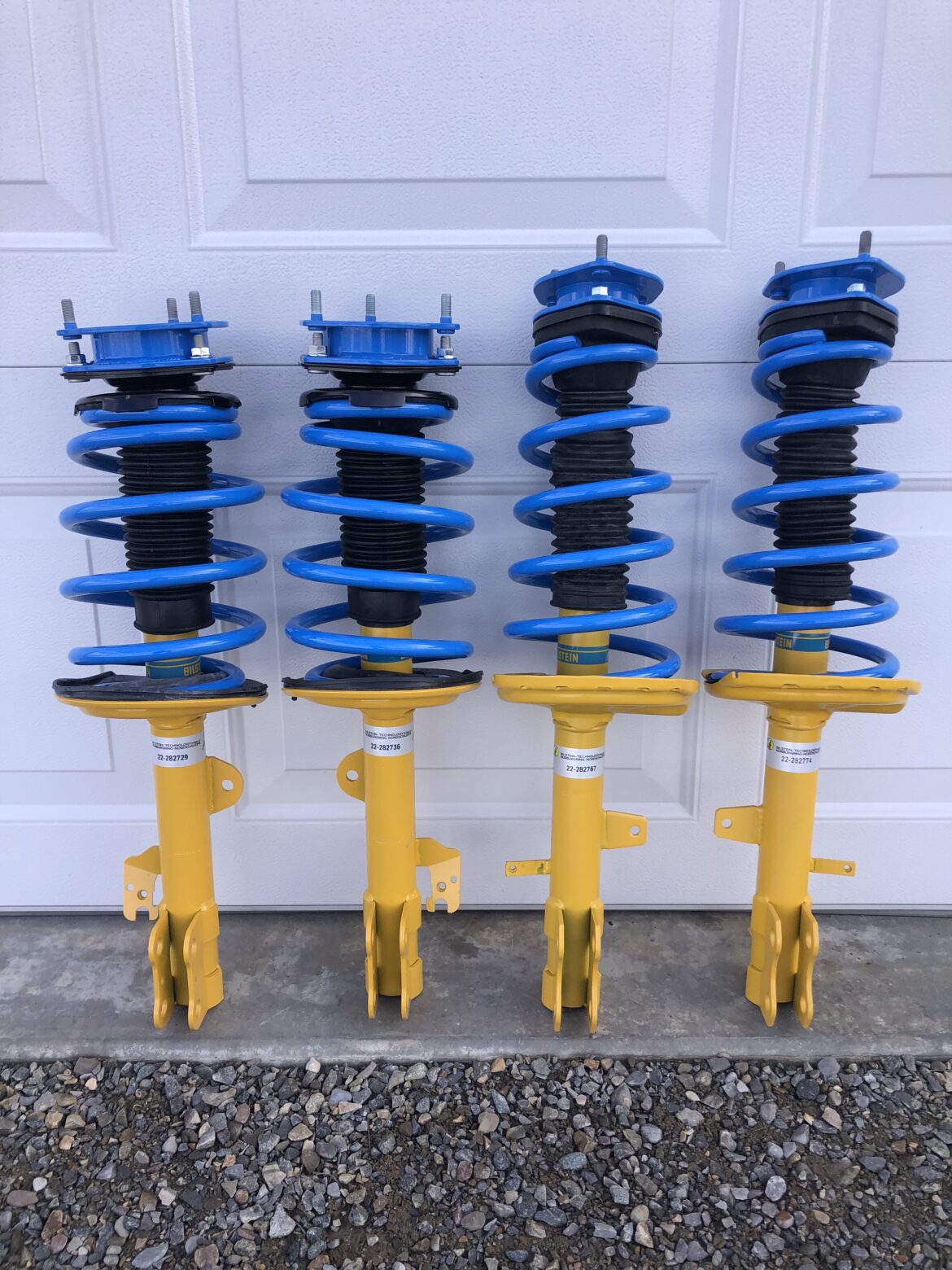BILSTEIN B6 PERFORMANCE PACKAGE WITH LIFT | Northwoods Performance